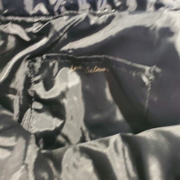 Victoria's Secret Athletic Sport Bag Weekender Overnigh Tote Bag Gray & Black - Picture 5 of 10